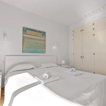 2303-huge 2 Bedrooms With Sea View